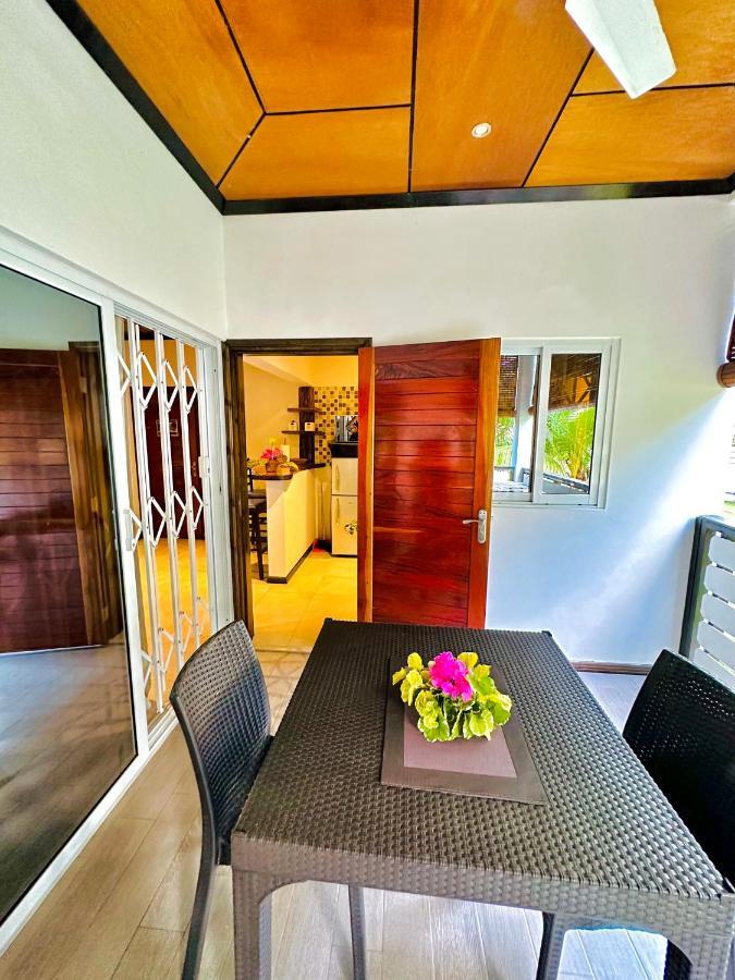 Seaside Self Catering Appartement Anse Royale Buitenkant foto